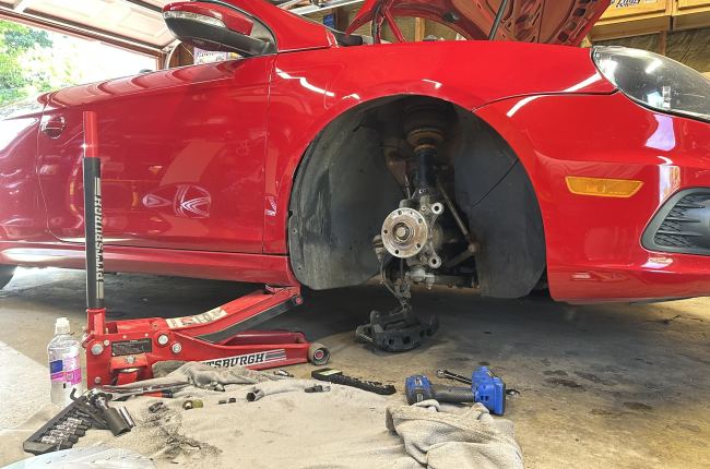 2012 Eos 18z front Brakes.